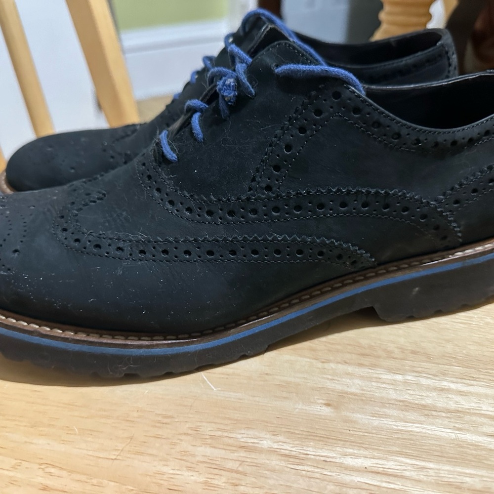 Bruno Magli sz 10, men’s lace up. Lighter than air and super comfortable! Cool - Picture 4 of 7
